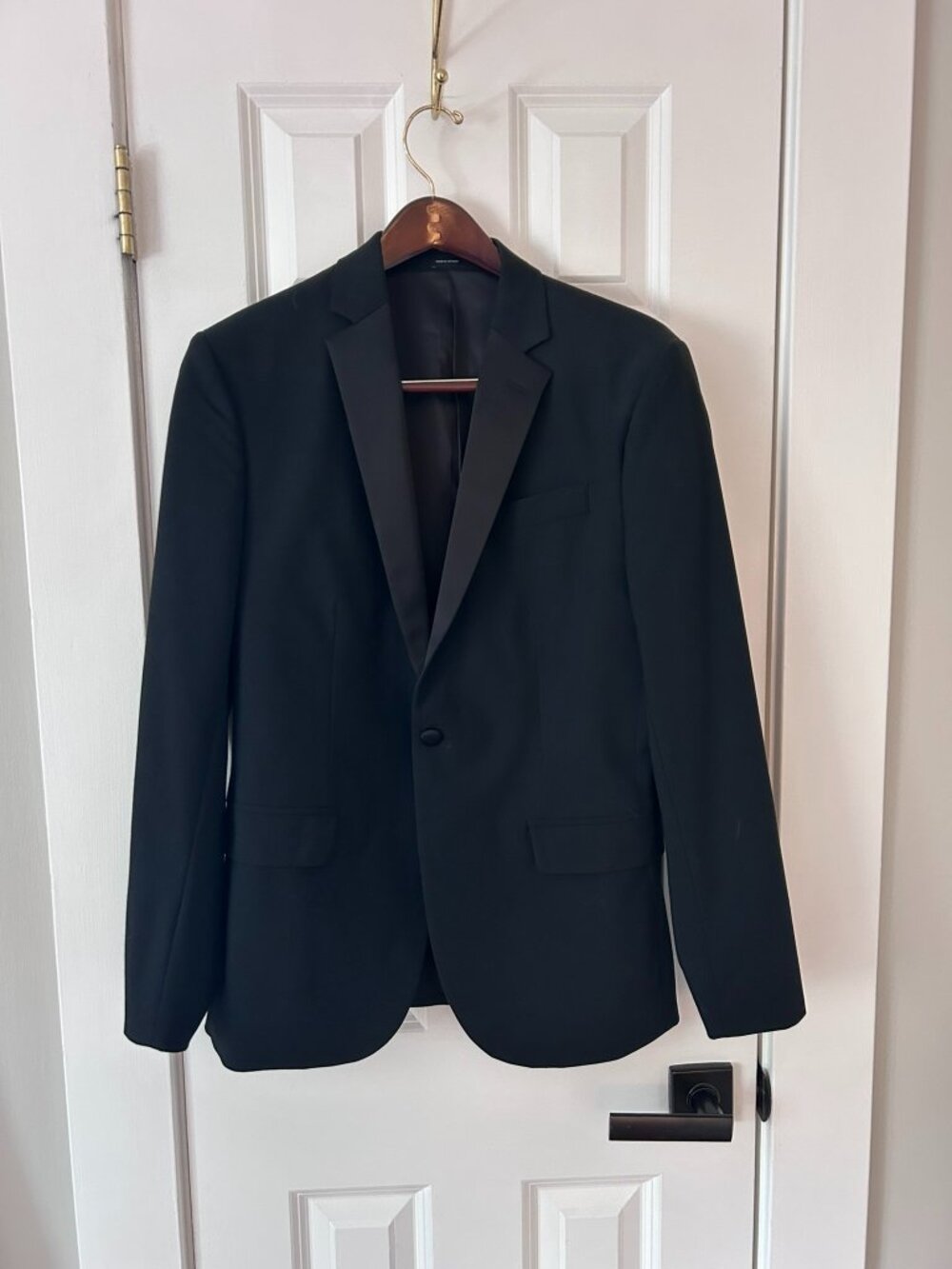 J.Ferrar Men's Black One Button Tuxedo Dinner Jacket Satin Lapel 32 Slim